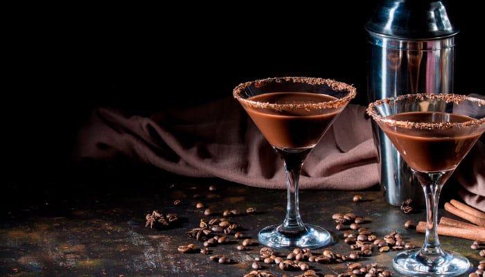 Leia mais sobre o artigo Martini de Chocolate Com Pimenta, Um Drink Delicioso e Inesquecível!