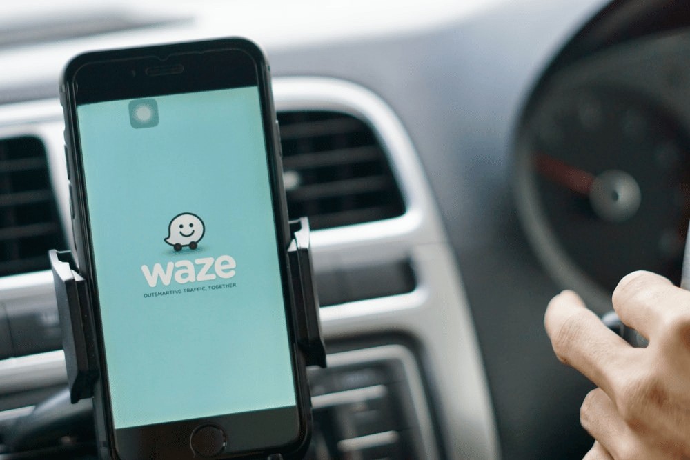 Você está visualizando atualmente Waze: Rota especial com pontos de recarga para carros elétricos