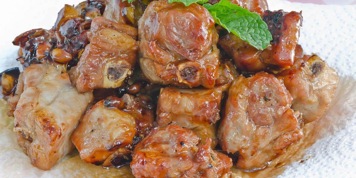 Leia mais sobre o artigo Como preparar costelinha de porco frita de forma fácil e deliciosa a família vai adorar