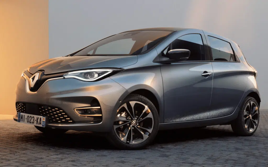 Leia mais sobre o artigo Renault Zoe 2022: Conheça ficha técnica, motor e consumo
