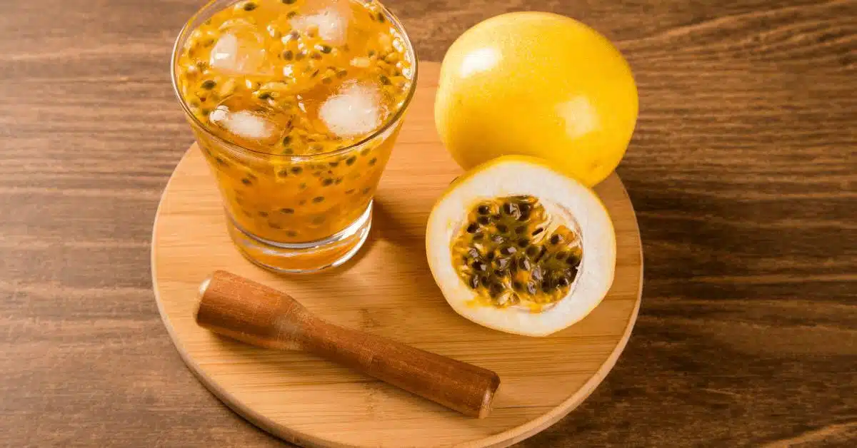 Leia mais sobre o artigo Caipirinha de Maracujá? Receita de Caipirinha muito Saborosa e Relaxante!